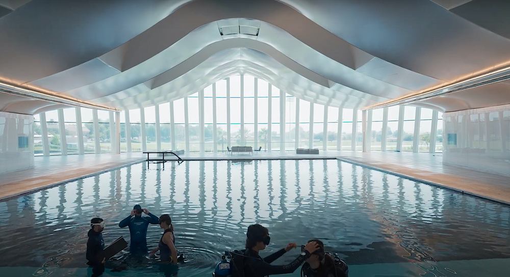 Cамый глубокий бассейн в мире в Дубае