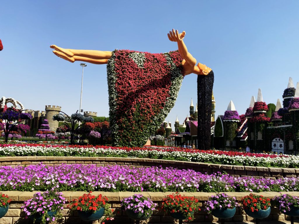 Основные инсталяции парка цветов в Дубае